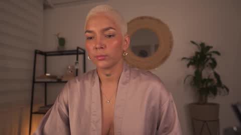 jacke BUNNY online show from January 2026 02:04:02 AM