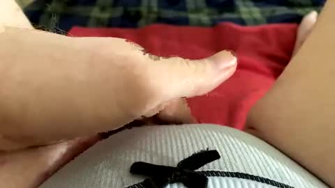 Snapshot of mykittyneedsuu chatting on December 2025 11:15:01 AM Kitty online show from December 2025 11:15:01 AM