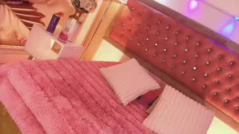 Snapshot of myladreams_ chatting on July 2026 03:32:02 AM Myla online show from July 2026 03:32:02 AM
