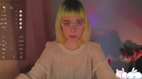 Snapshot of mylaweb chatting on December 2024 08:42:02 AM MylaFlores online show from December 2024 08:42:02 AM