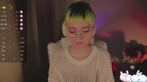 Snapshot of mylaweb chatting on December 2024 11:45:02 AM MylaFlores online show from December 2024 11:45:02 AM