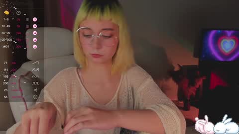 Snapshot of mylaweb chatting on December 2024 01:25:01 AM MylaFlores online show from December 2024 01:25:01 AM