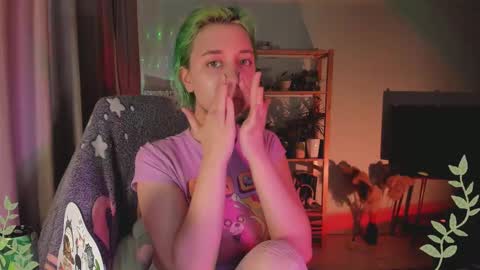 Snapshot of mylaweb chatting on March 2025 02:07:02 AM MylaFlores online show from March 2025 02:07:02 AM