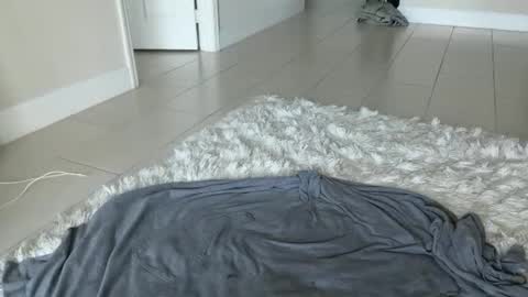 Snapshot of myles_isperfect chatting on November 2025 05:22:01 PM Myles Spears online show from November 2025 05:22:01 PM