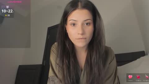 hey its Mel online show from December 2025 06:24:02 PM