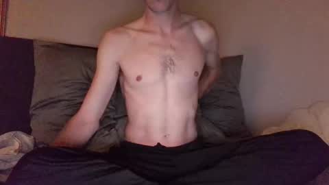 Snapshot of mynaughtyacct chatting on October 2025 04:09:02 AM Felt like showing off online show from October 2025 04:09:02 AM