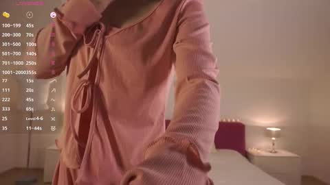 Greta online show from October 2025 06:21:01 PM