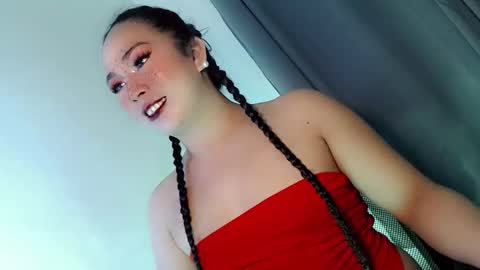 kimmy online show from November 2025 02:43:01 AM