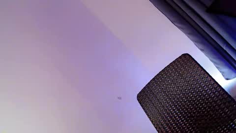 kimmy online show from November 2025 02:33:02 AM