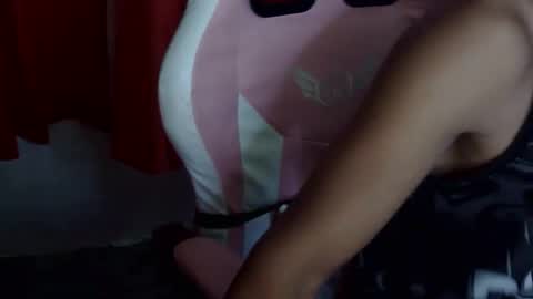 Snapshot of mysterious_man15 chatting on January 2025 10:35:02 AM mysterious_man15 online show from January 2025 10:35:02 AM