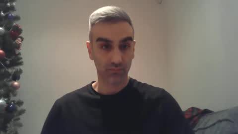 Snapshot of mystery2025 chatting on December 2024 09:51:01 PM Mystery2025 online show from December 2024 09:51:01 PM