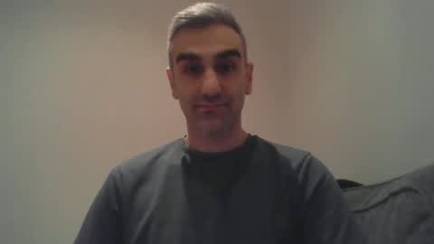 Snapshot of mystery2025 chatting on December 2024 10:01:02 PM Mystery2025 online show from December 2024 10:01:02 PM