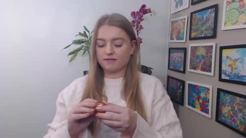 Erica online show from December 2024 11:41:02 AM