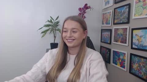 Erica online show from December 2024 01:14:01 PM