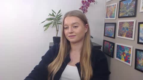 Erica online show from January 2025 12:56:01 PM