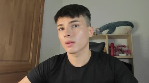 Snapshot of mystic_evan chatting on November 2025 03:12:01 PM Evan Brown online show from November 2025 03:12:01 PM