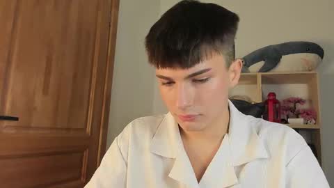 Snapshot of mystic_evan chatting on November 2025 12:55:01 PM Evan Brown online show from November 2025 12:55:01 PM