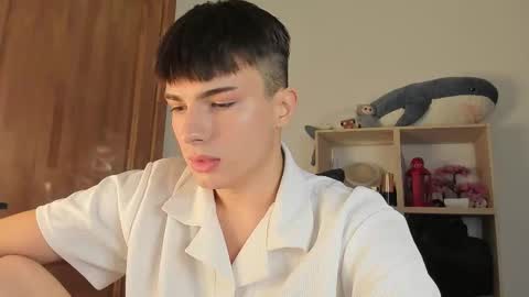 Snapshot of mystic_evan chatting on November 2025 09:36:01 AM Evan Brown online show from November 2025 09:36:01 AM