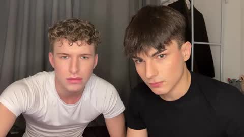 Snapshot of mystic_evan chatting on December 2025 09:22:02 PM Evan Brown online show from December 2025 09:22:02 PM