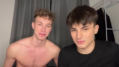 Snapshot of mystic_evan chatting on December 2025 09:44:01 PM Evan Brown online show from December 2025 09:44:01 PM