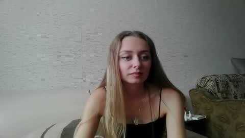 Anika online show from October 2025 09:54:01 AM