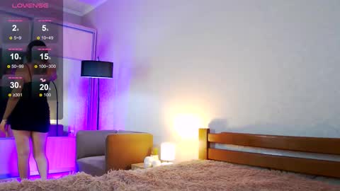 Snapshot of mystique_girl_ chatting on September 2025 07:35:01 PM Angeline online show from September 2025 07:35:01 PM