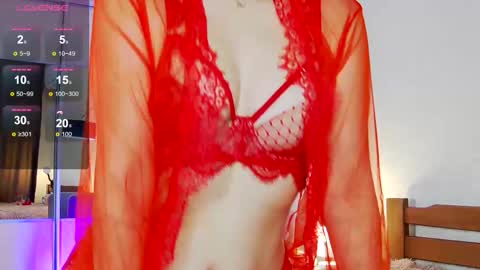 Snapshot of mystique_girl_ chatting on October 2025 06:03:02 PM Angeline online show from October 2025 06:03:02 PM