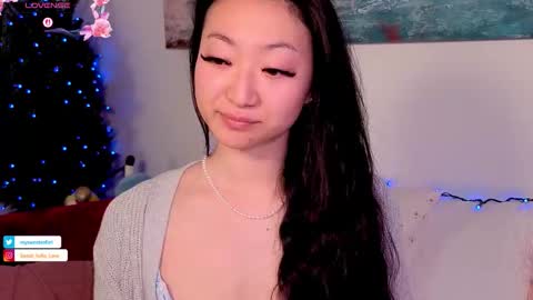 MySweetSofie online show from December 2025 05:07:02 PM