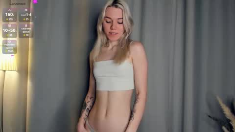 Olivia or just olive online show from October 2025 07:25:01 PM