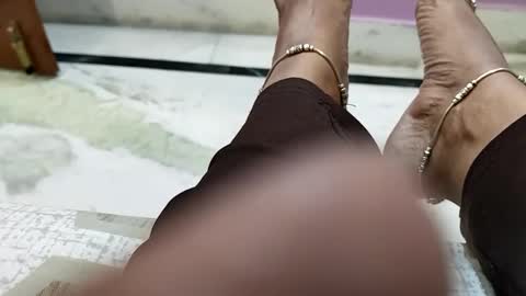 Snapshot of n298033 chatting on November 2025 03:12:02 PM n298033 online show from November 2025 03:12:02 PM