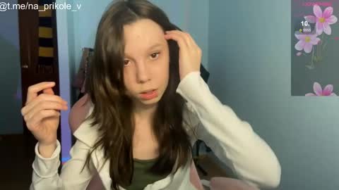 Snapshot of na_prikole_ chatting on October 2025 01:22:01 AM Vanessa and Julia online show from October 2025 01:22:01 AM