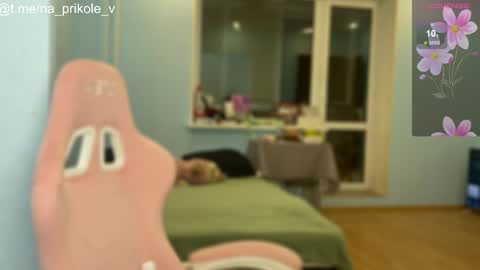 Snapshot of na_prikole_ chatting on October 2025 06:53:02 PM Vanessa and Julia online show from October 2025 06:53:02 PM