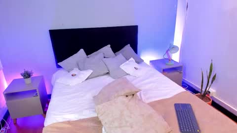 Snapshot of na_yeon_ chatting on November 2025 07:38:01 PM AMY online show from November 2025 07:38:01 PM