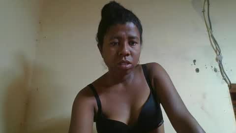 nadiasando online show from December 2025 08:21:02 AM