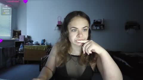 nadiiamorgun online show from October 2025 05:49:01 AM