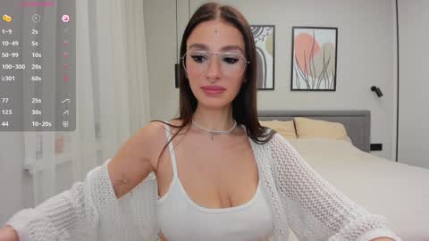 Snapshot of nadyayax chatting on January 2025 02:44:01 PM Nadya online show from January 2025 02:44:01 PM