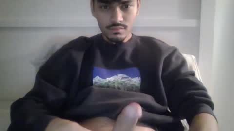 Snapshot of nah1511 chatting on December 2025 05:50:02 AM Himmm online show from December 2025 05:50:02 AM