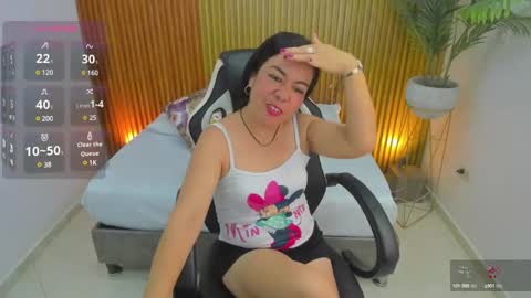 Snapshot of nahia_13 chatting on February 2025 02:17:02 AM N A H I A online show from February 2025 02:17:02 AM