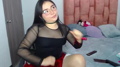 nahia cute     only   online show from December 2025 07:53:02 PM