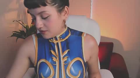 Nahia INDEPENDENT MODEL P online show from September 2025 09:04:02 PM