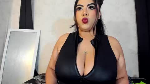 Snapshot of nahiara_lee_ chatting on June 2026 12:20:01 PM Nahia online show from June 2026 12:20:01 PM