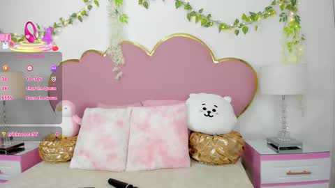 Snapshot of nahiarareina chatting on October 2025 02:14:01 PM NahiaraReina online show from October 2025 02:14:01 PM