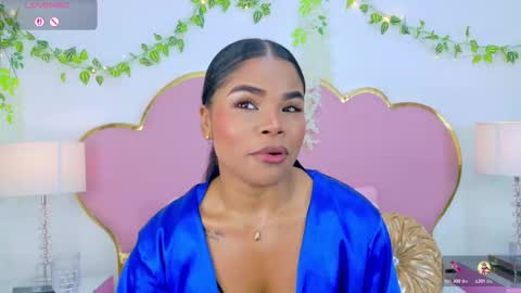 Snapshot of nahiarareina chatting on October 2025 01:25:01 PM NahiaraReina online show from October 2025 01:25:01 PM