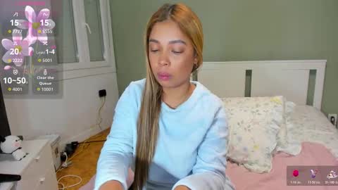 Snapshot of naia_7 chatting on January 2026 01:32:01 AM Mile online show from January 2026 01:32:01 AM