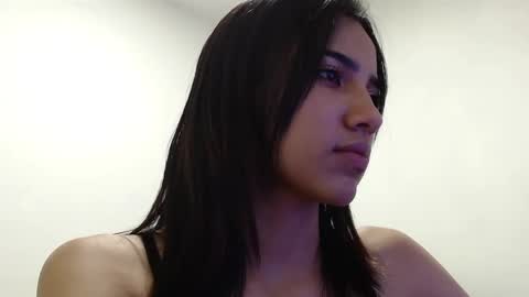 Snapshot of naiakit18 chatting on January 2025 01:37:02 AM naiakit18 online show from January 2025 01:37:02 AM