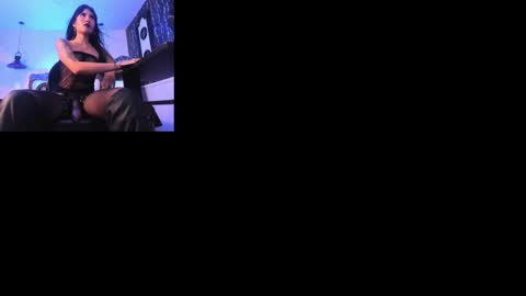 Naila online show from January 2025 06:16:02 PM