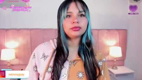 nairovy_1 online show from January 2026 11:38:02 AM