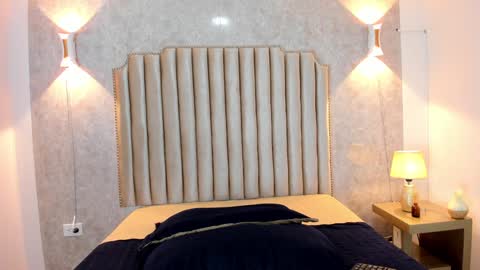 Naisha Rousell online show from December 2024 10:23:02 AM