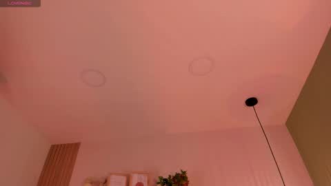 INSTAGRAM  m2221     online show from December 2025 10:56:02 AM