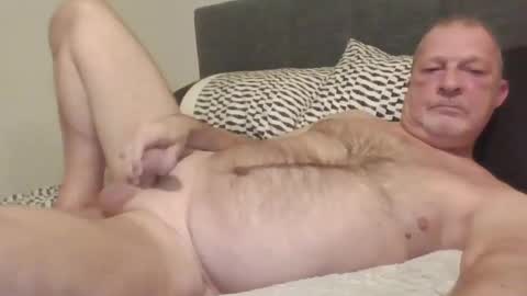 Snapshot of naked4ladies2 chatting on February 2025 04:15:02 AM Naked4Ladies online show from February 2025 04:15:02 AM